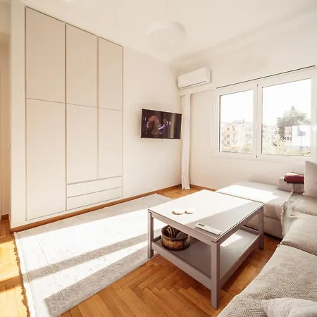 Timpani Apartment