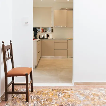Timpani Apartment *